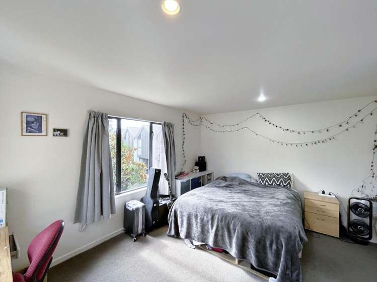 7/4 Brockworth Pl Riccarton_4