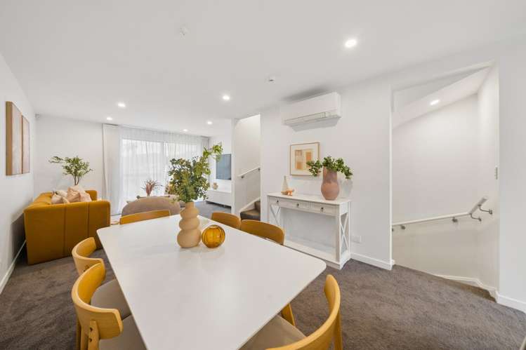 2/12 Stanley Street Berhampore_5