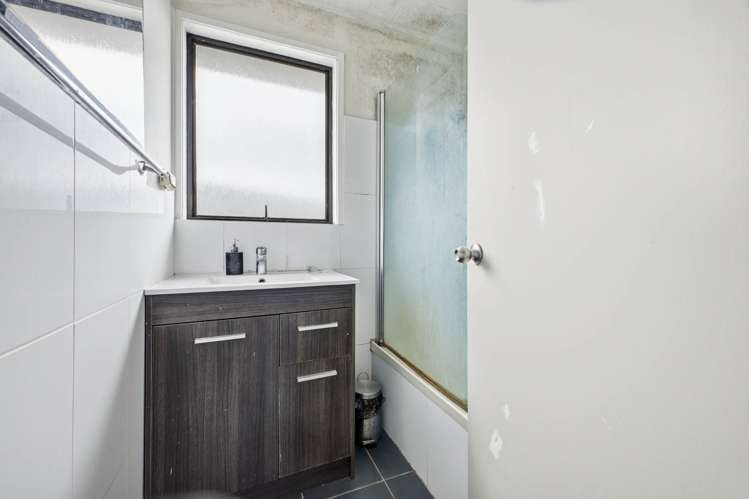 35 John Walker Drive Manurewa_10