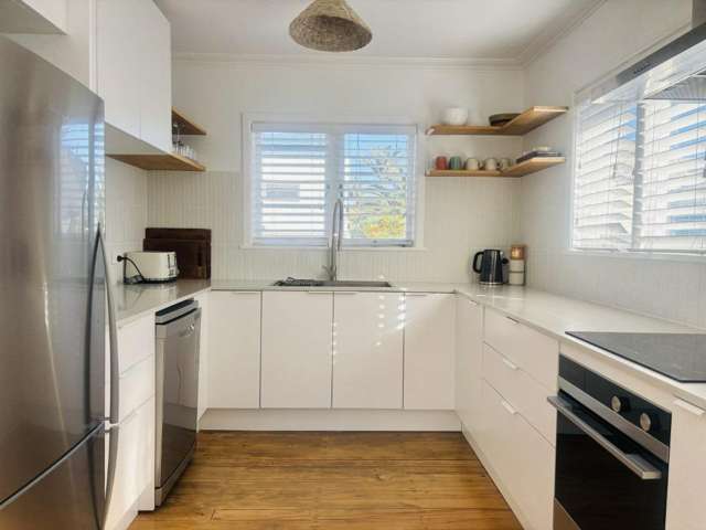 4A Valley Road 11229_1