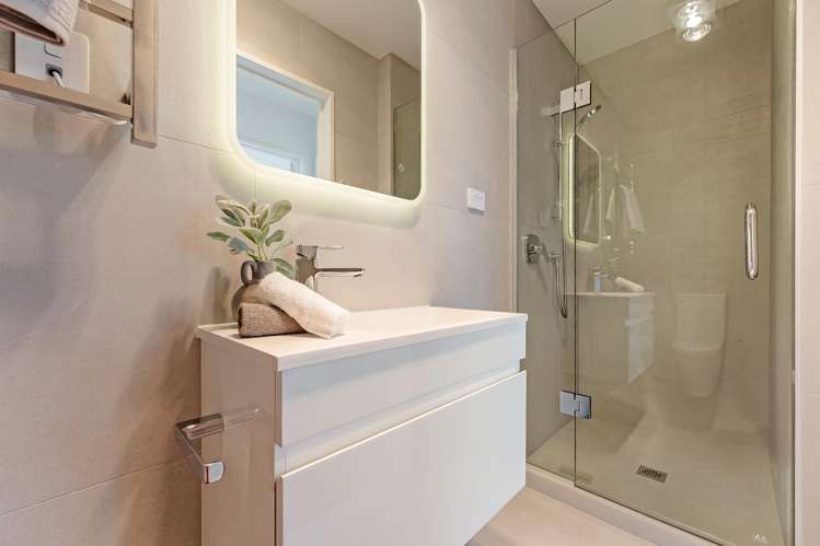 35 Observation Green Hobsonville_14