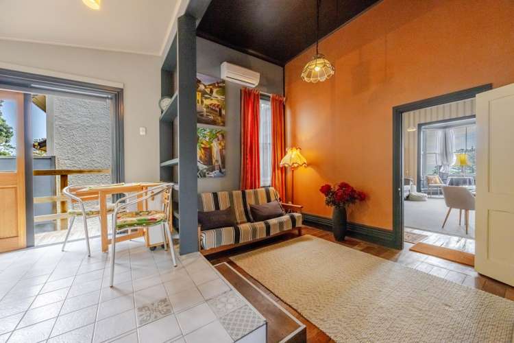 4A Seaview Terrace Bluff Hill_17