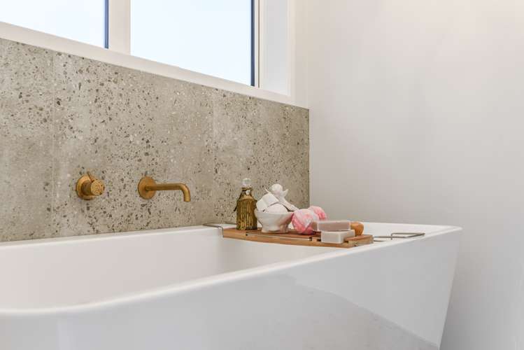 46 Baxendale Drive Westbrook_17