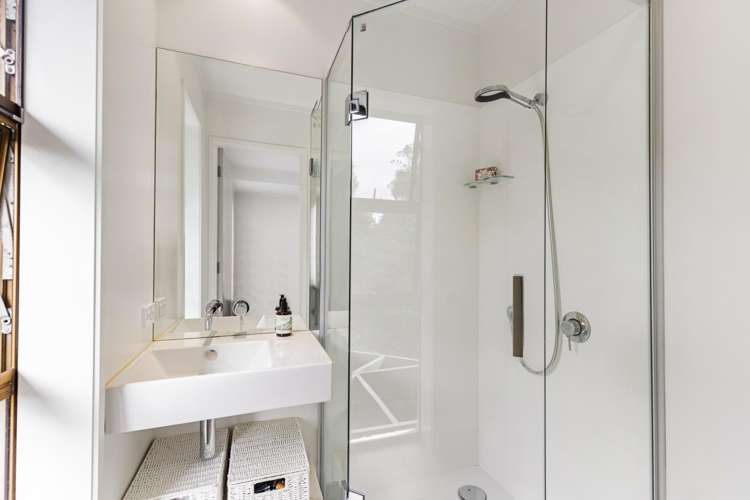 127 Mellons Bay Road Mellons Bay_16