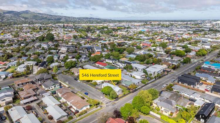 546 Hereford Street Linwood_14