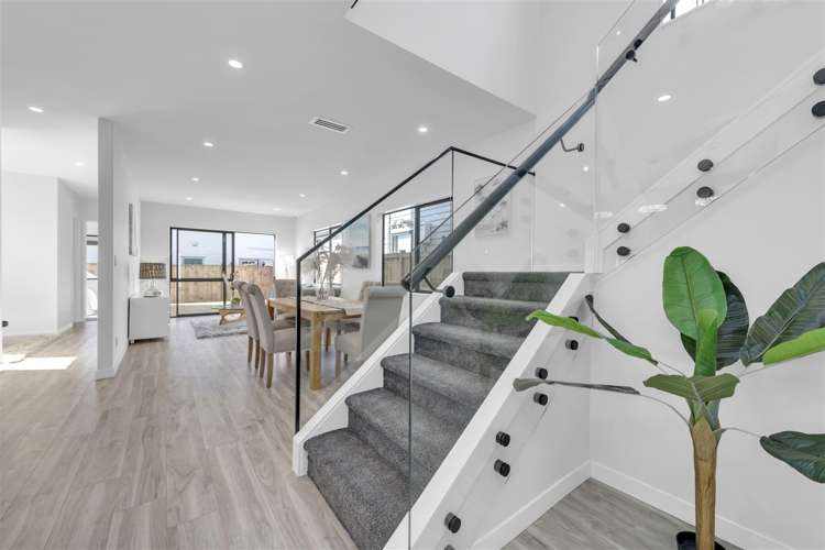 3 Repehina Road Flat Bush_12