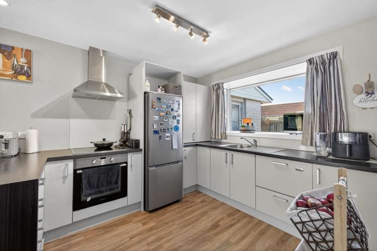 3/441 Armagh Street Linwood_3