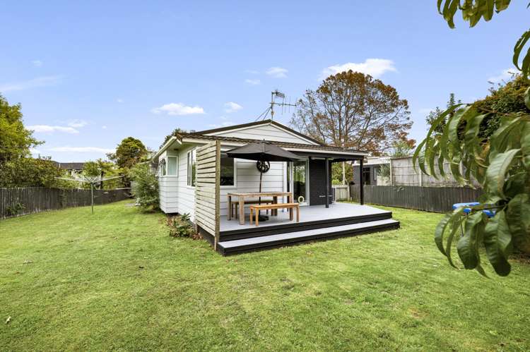 56 Shepherd Road Waipahihi_12