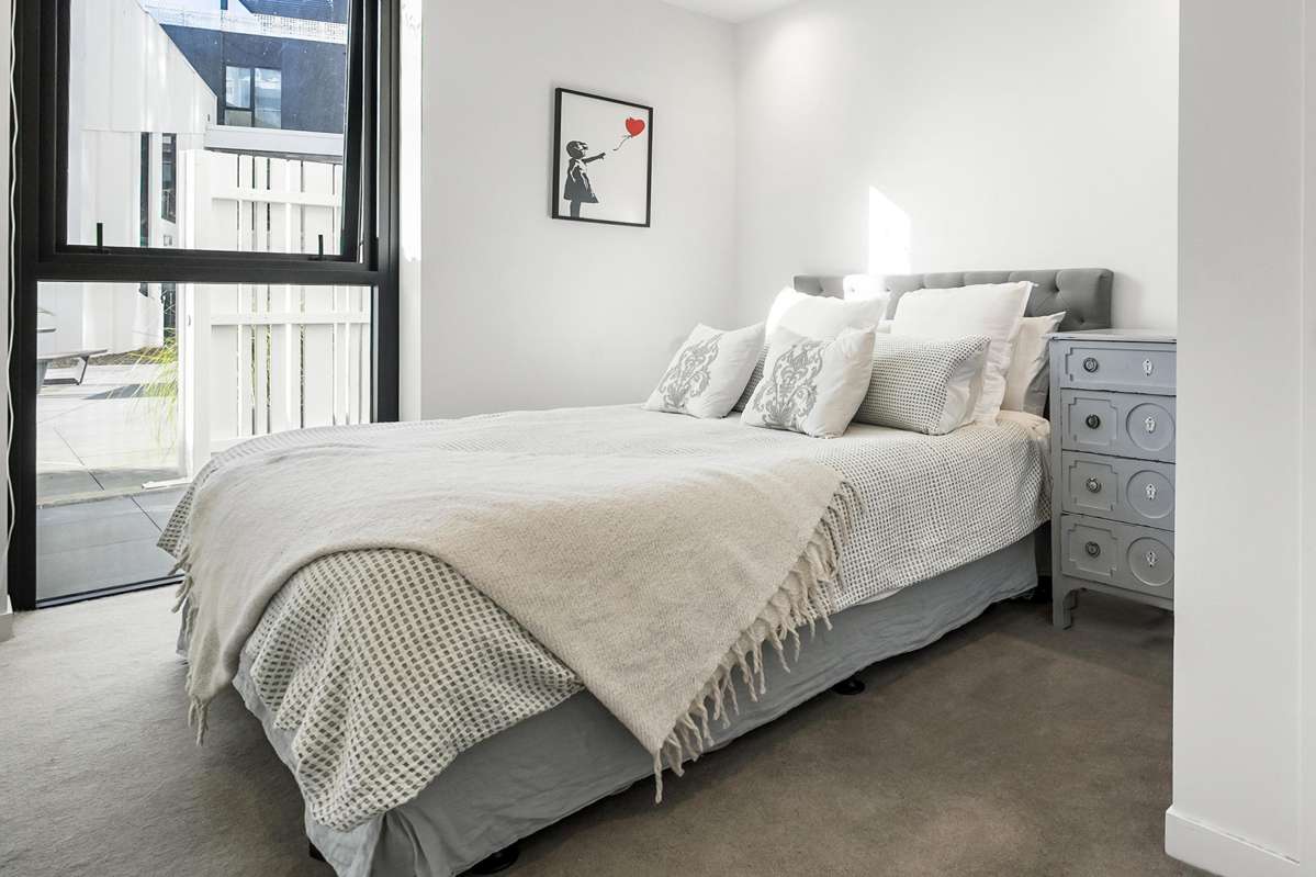 117/223A Green Lane West_4