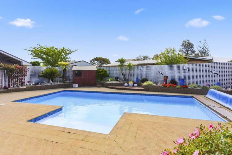 11 Oakwood Grove Paraparaumu Beach_11