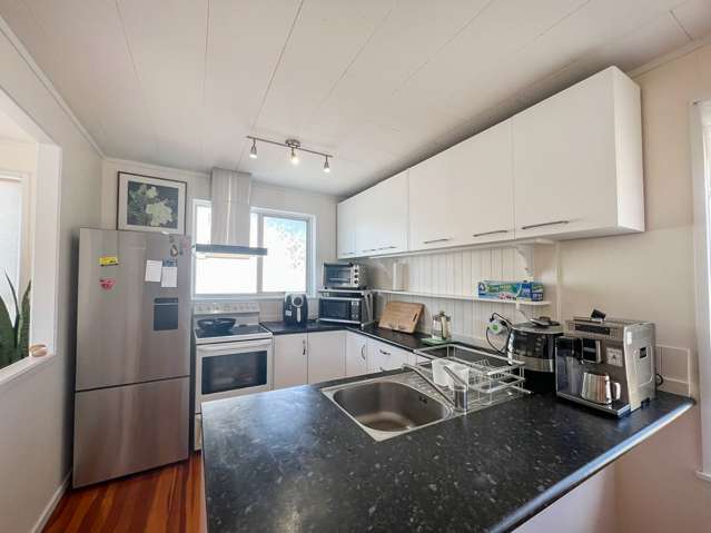 26 Reynolds Place Torbay_3