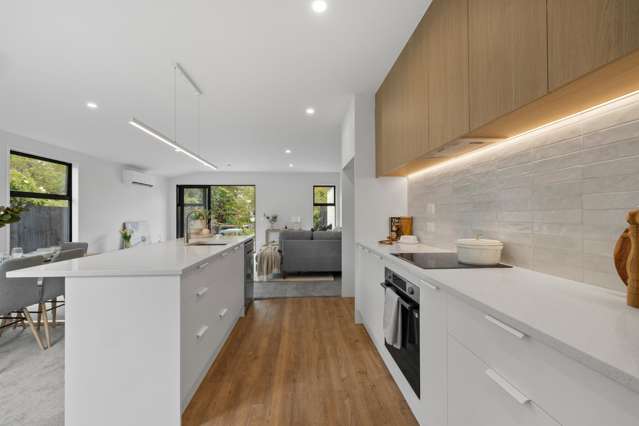2/58 Averill Street Richmond_1