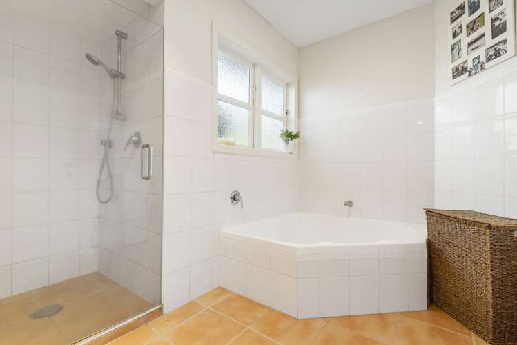 14 Maleme Avenue Belmont_32