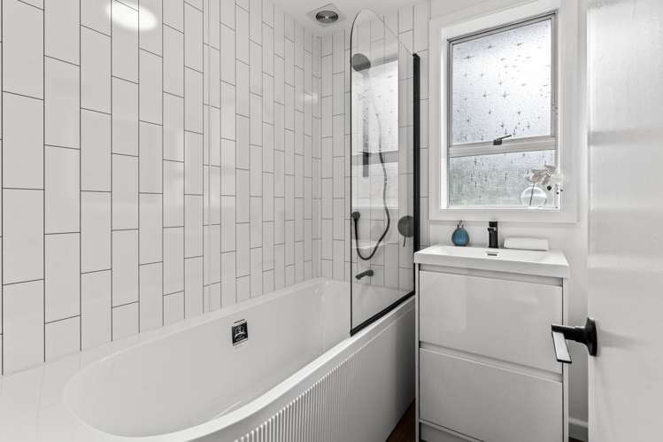 6 Mcdonald Street Brockville_5