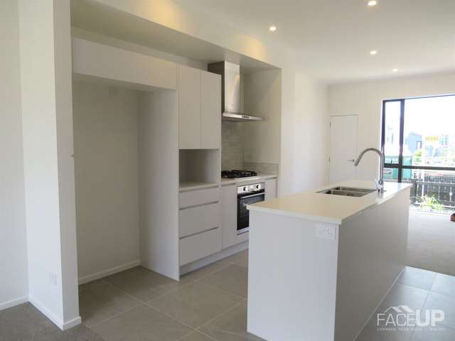 15 David Carnegie Road Hobsonville_3