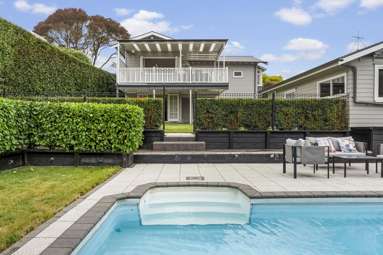 12 Fairholme Avenue_1