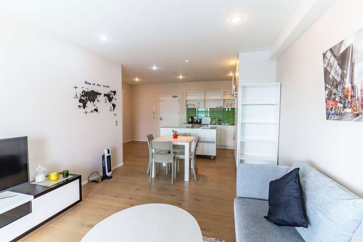 904/30 Beach Road Auckland Central_11