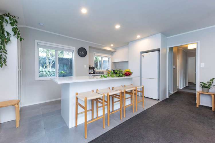 32a Glengarry Road Glen Eden_6