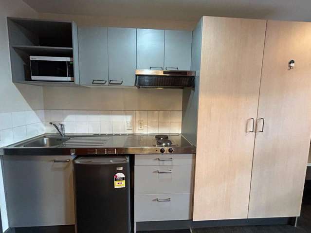 301/133 Beach Road Auckland_1