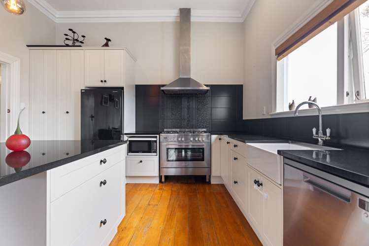 17 Perrin Place Kelvin Grove_16