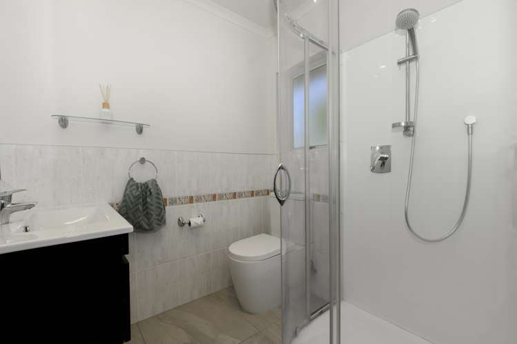 8 Newport Key Papamoa_14