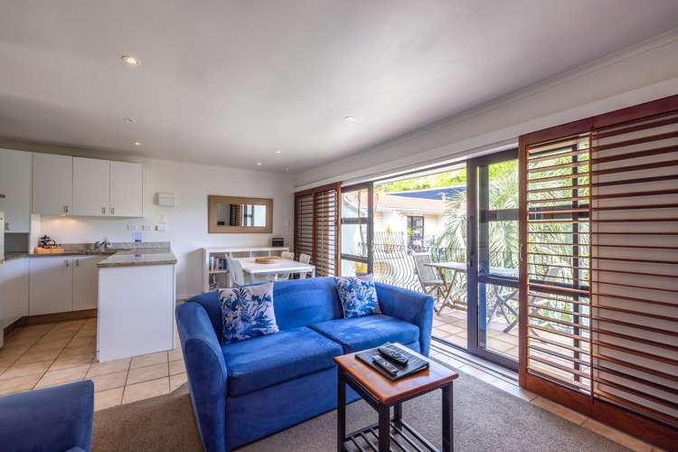 1F/3-7 Fourth Avenue Onetangi_6