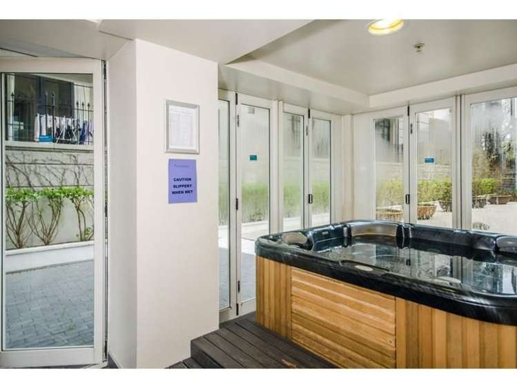 1406/10 Waterloo Quadrant Auckland Central_9