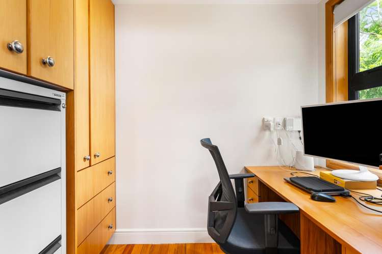 8 Eric Price Avenue Takapuna_23