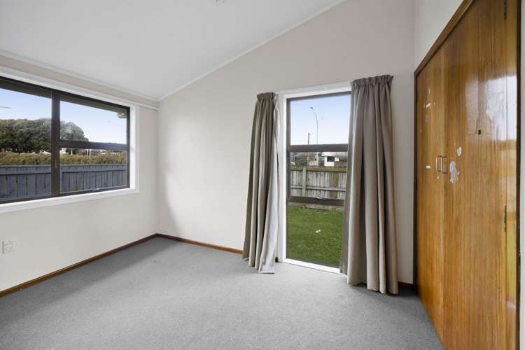 120 Broadway Waitara_3