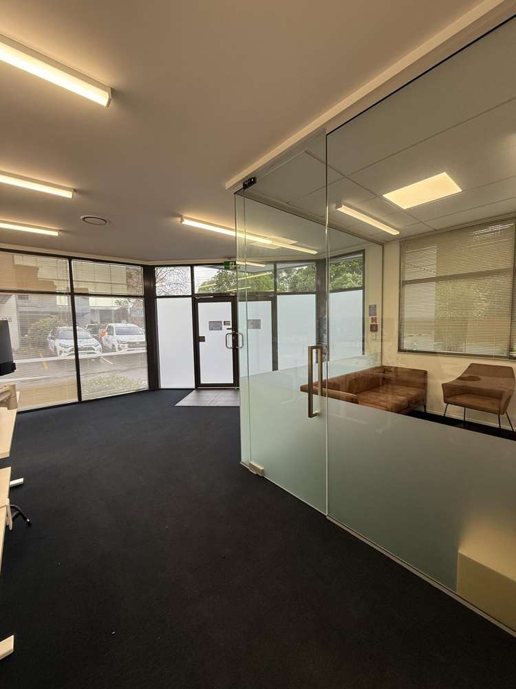 128 Hugo Johnstone drive Penrose_3