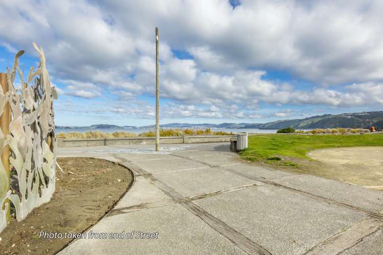 1/32 Bay Street Petone_16