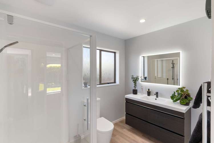 4 Jacaranda Place Parklands_13