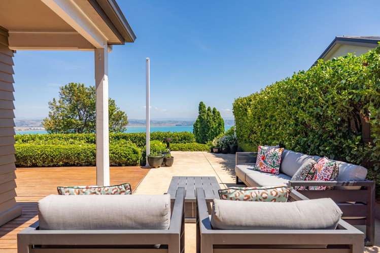 135 Thompson Road Bluff Hill_2