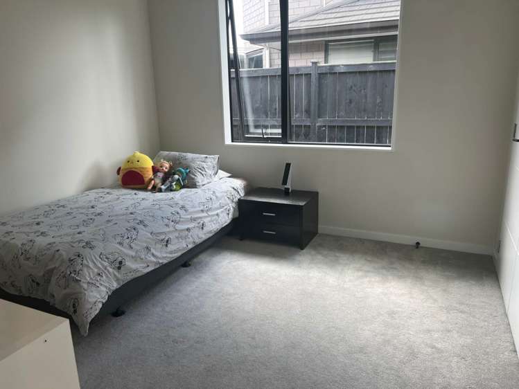 16 Sir Lincoln Drive Kumeu_9