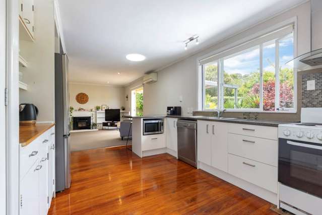 4 Highland Avenue Titirangi_2