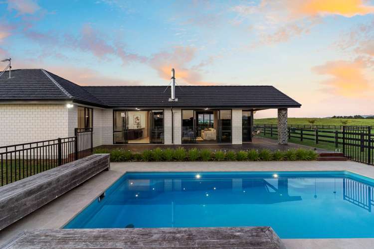 4 Suzanna Lane Paerata_13