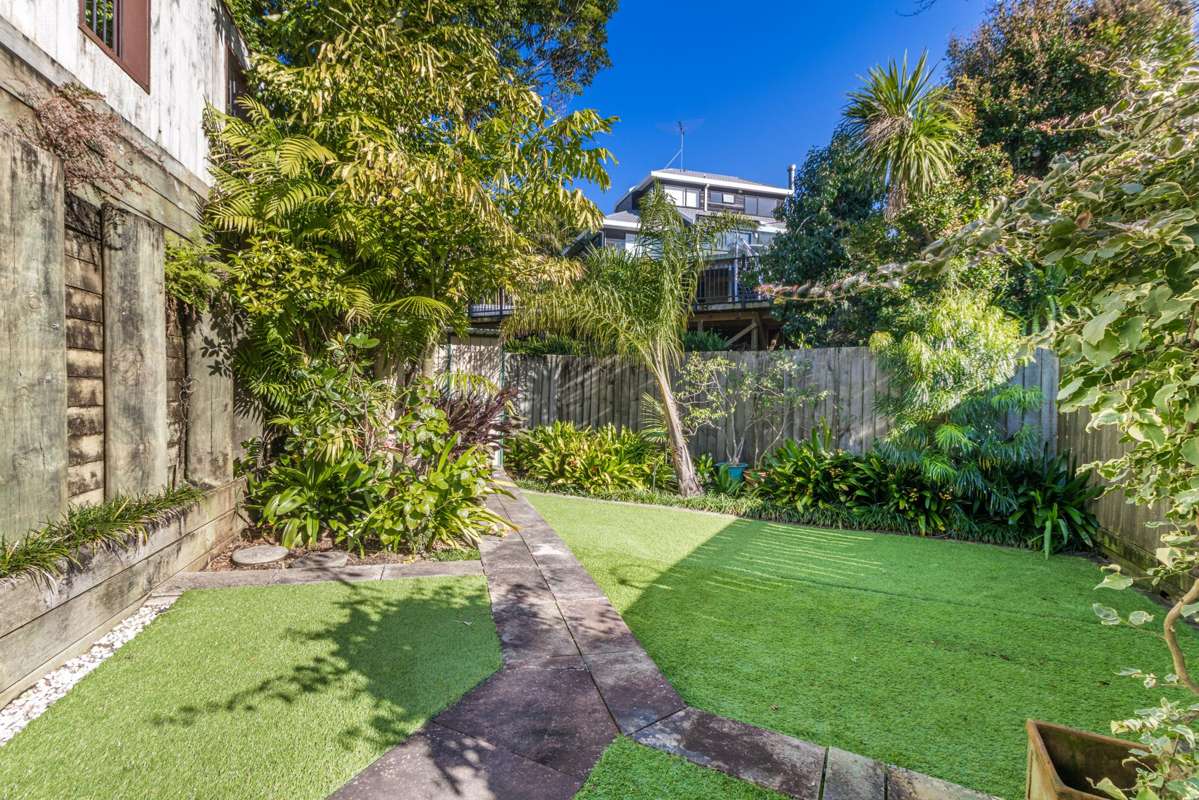 56B Sprott Road_4