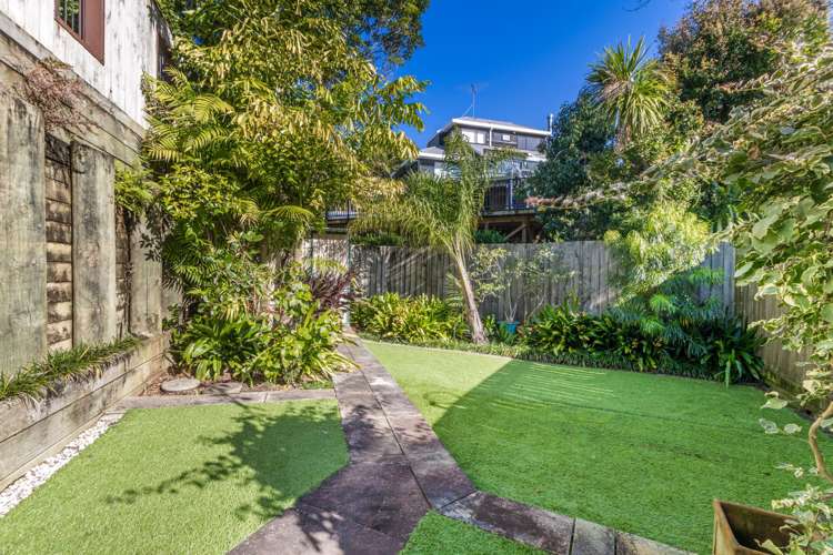 56B Sprott Road Kohimarama_8