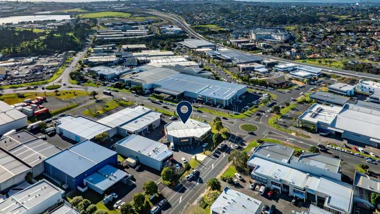 A/3 William Pickering Drive Albany_1