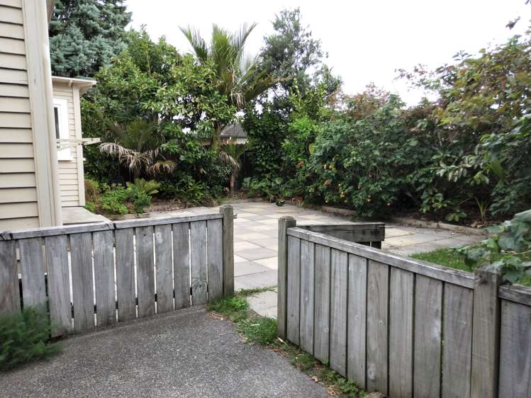 55 Willerton Avenue New Lynn_3