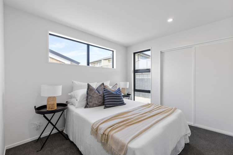 2/15 Cameron Street Sydenham_6