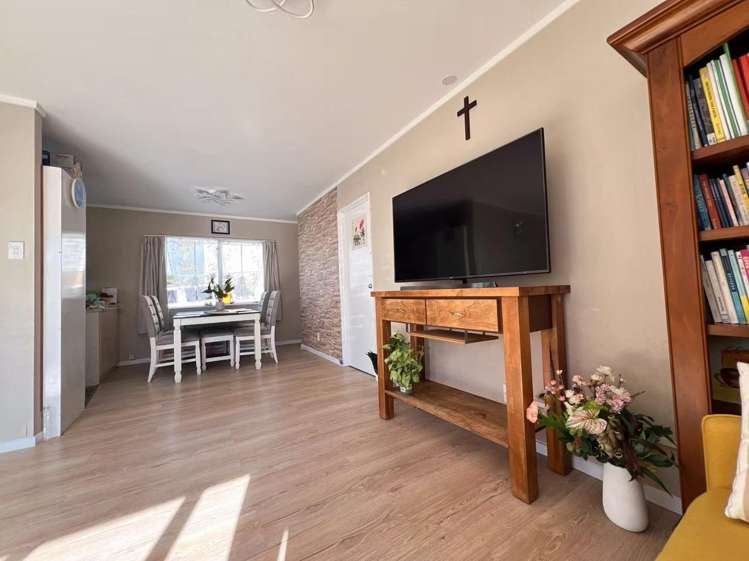 5A Powell Place 11401_7