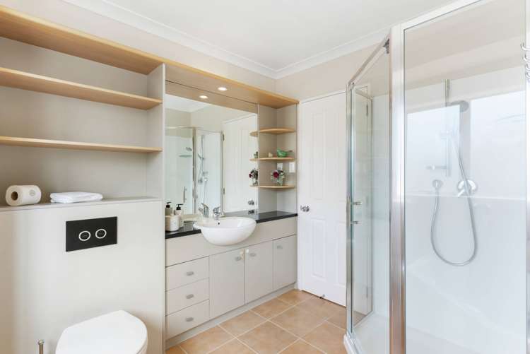 30 Erne Crescent East Tamaki_21