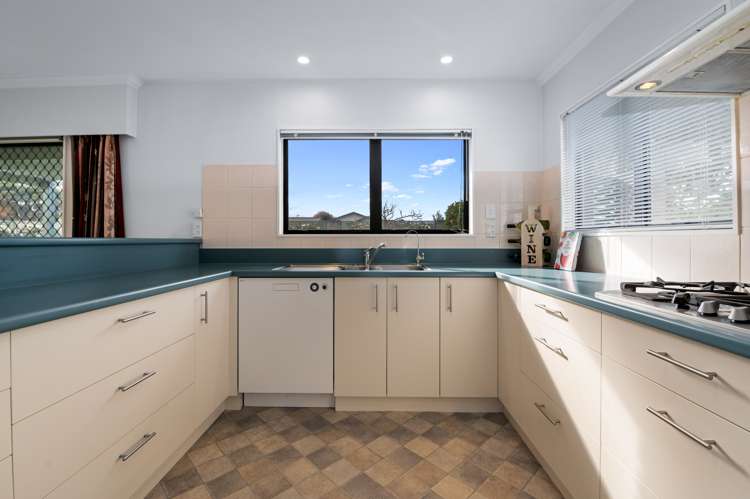 42 Robertson Street Glenholme_8