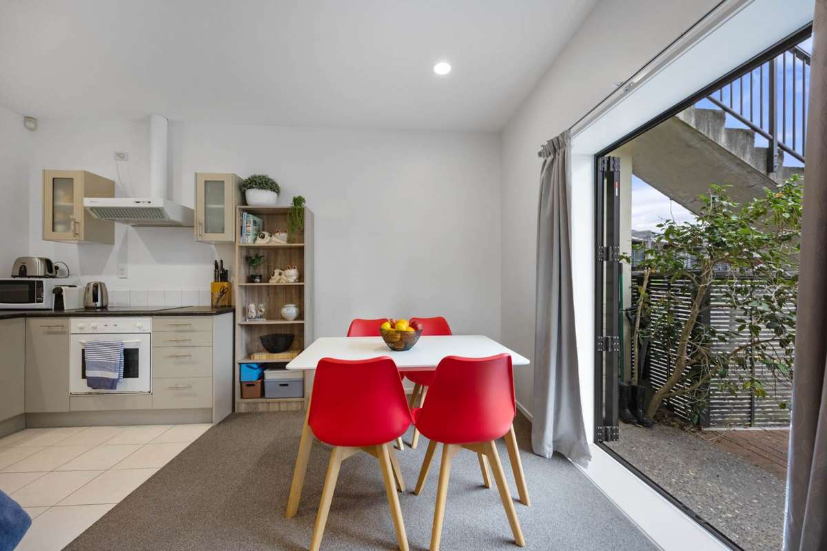 GM/193 Main Highway_0