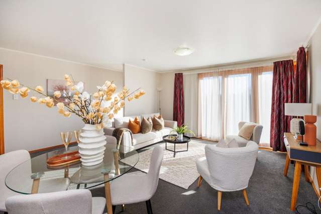 Tidy, Modern & Ready to Move In