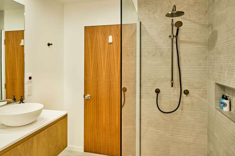 340 Oriental Parade Oriental Bay_22