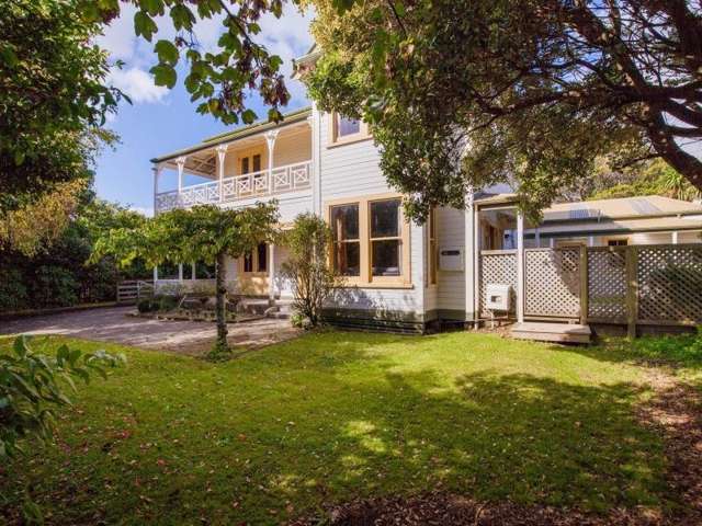 28 Waiwaka Terrace Strandon_3