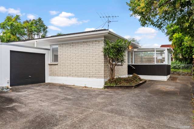 2/5 Ballater Place Highland Park_1