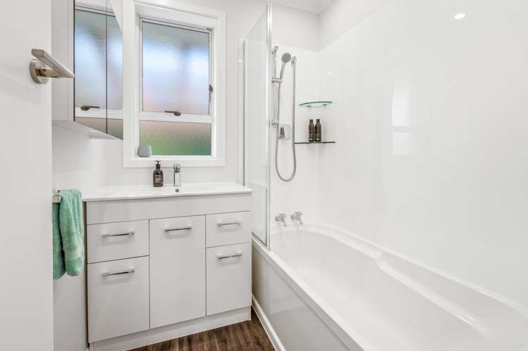 8 Mcdonald Street Brockville_12